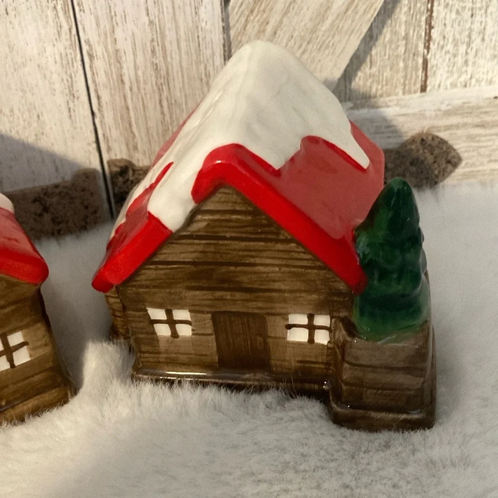 Dolly Parton Ceramic Cabin Salt and Pepper Shakers
